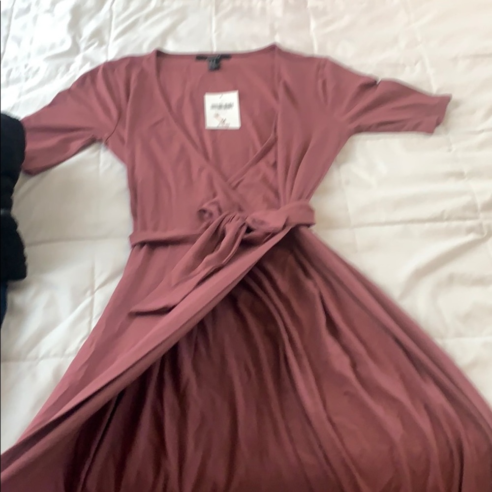 Dress - Picture 5 of 5